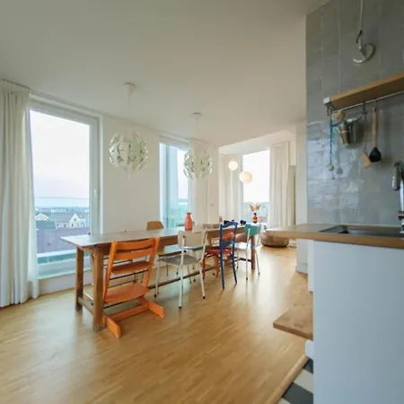 Stijlvolle En Lichtrijke Design Penthouse Met Prachtig Uitzicht Te Wenduine De Haan